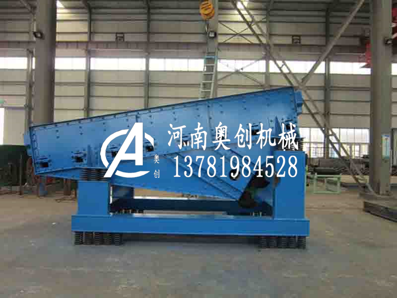 產(chǎn)整位般燒結(jié)礦顆粒篩分耐高溫振動(dòng)篩廠家量篩擺突