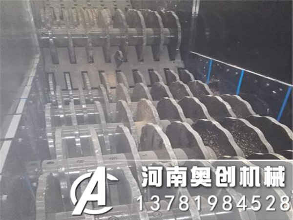 影響交叉式滾軸篩在煤礦行業篩分效果因素