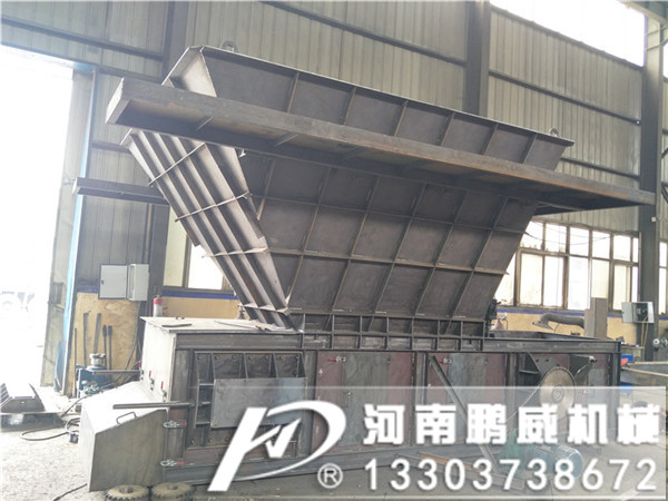 板式輸送給料機(jī)對于鋼渣廢鐵礦石具有以下優(yōu)點和作用